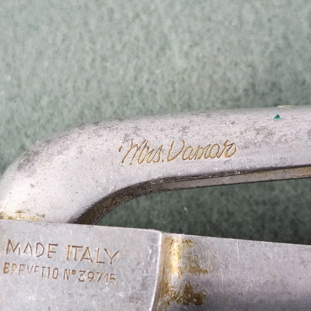 Vintage Mrs. Damar Brevetto No‎ 39715 Aluminum Garlic Press Made in Italy
